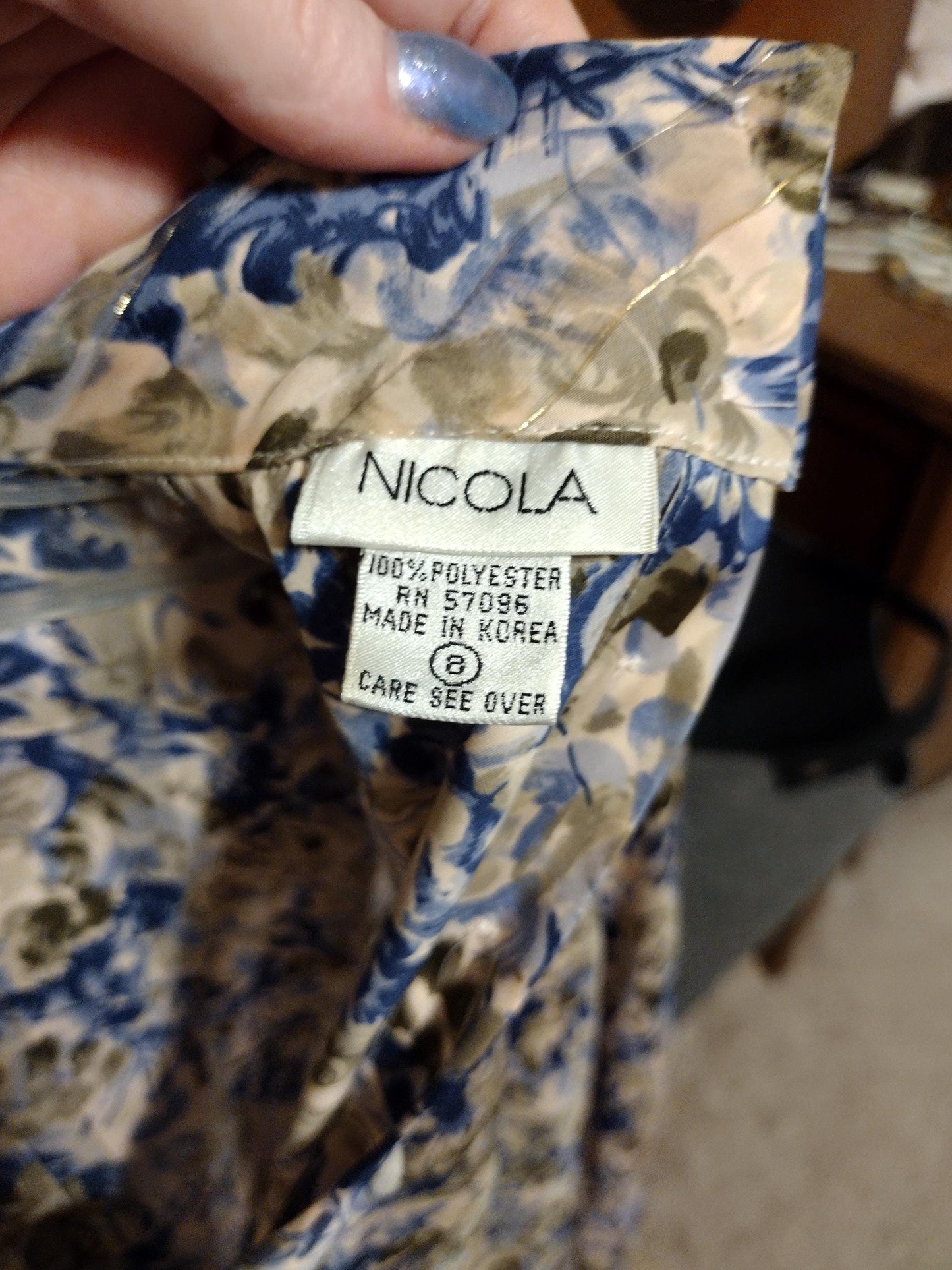 Vintage blue floral blouse with gold pinstripe