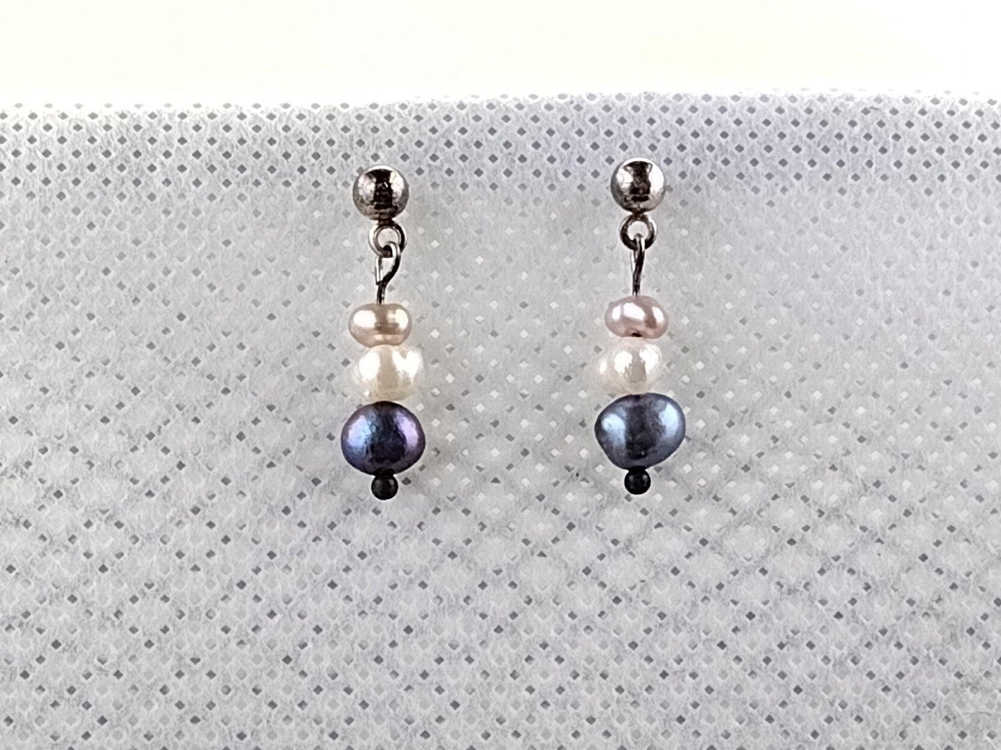 Freshwater pearl multicolor dangle earrings